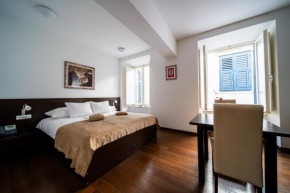 Celenga Apartments with free offsite parking